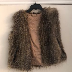 Fur vest